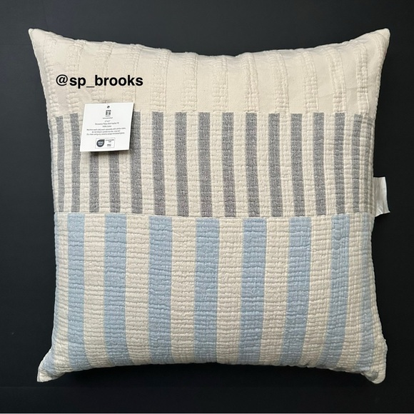 🎁Texteis Penedo Throw Blanket - Ombré Blue Stripe - Picture 9 of 9